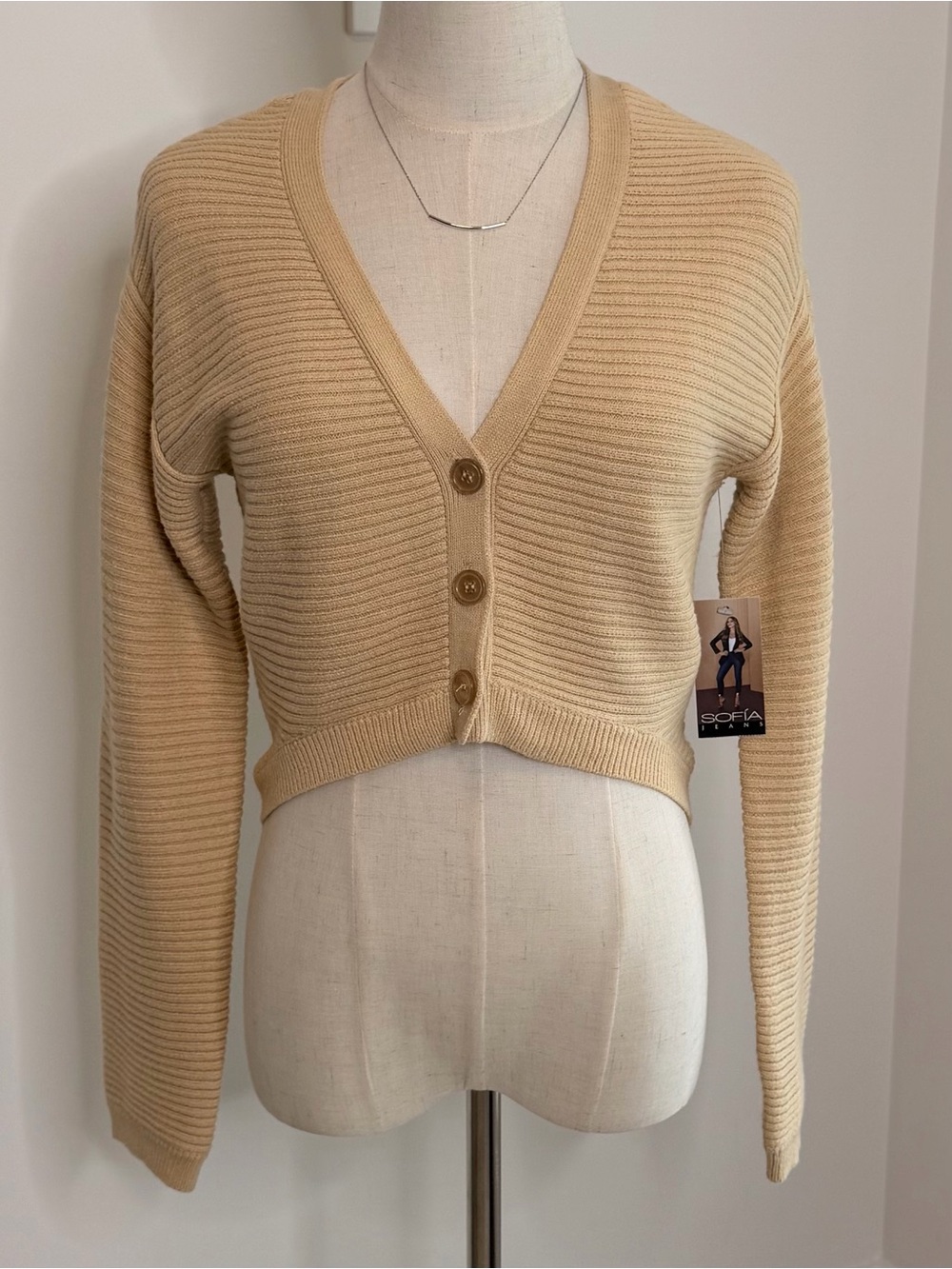 🩷2 for 40- Sofia Cropped Ribbed V-Neck Cardigan in Beige